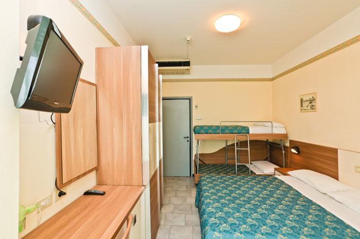 Hotel Giamaika Cesenatico Extérieur photo